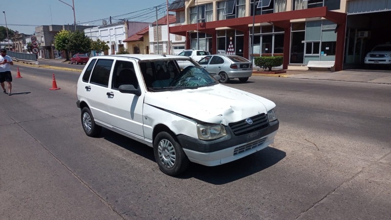 Un Ciclista Hospitalizado Tras Ser Arrollado Por Un Autom Vil Canal